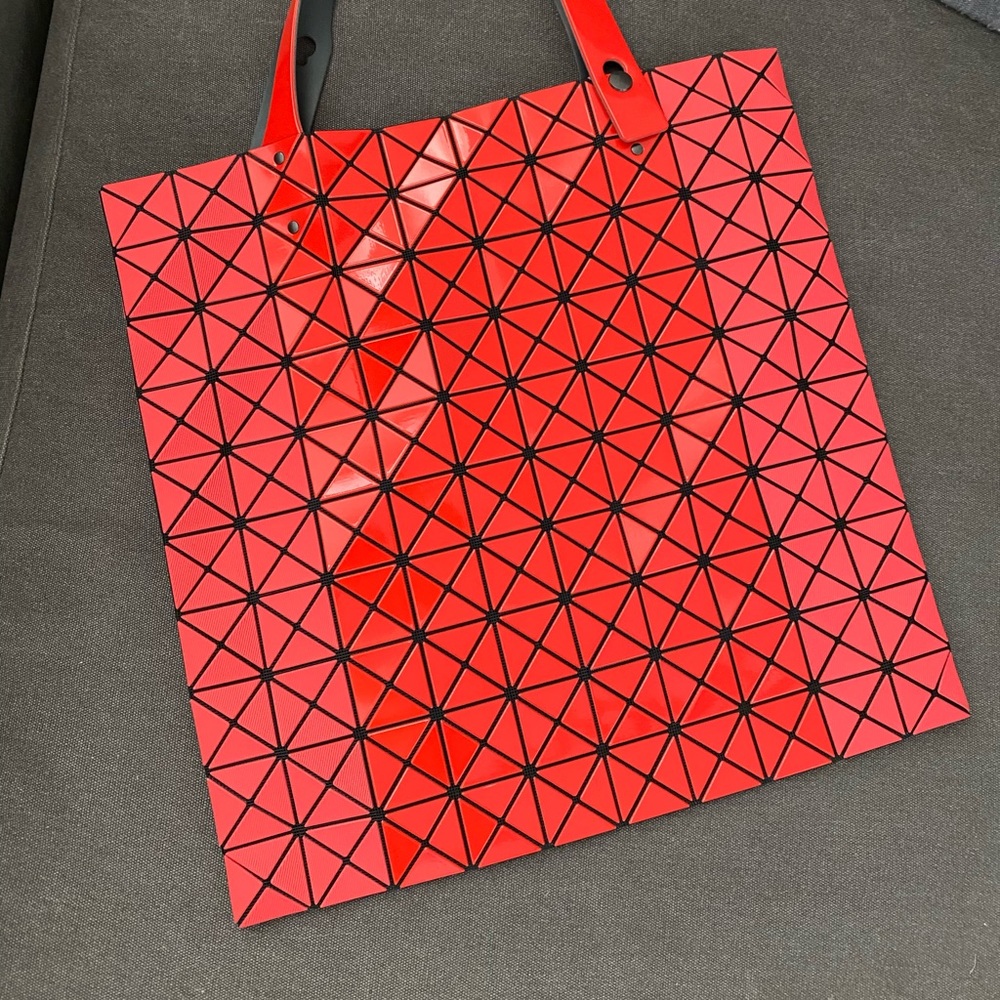 Issey Miyaki Bao Bao Prism Bi-Texture Tote - Picture 2 of 13